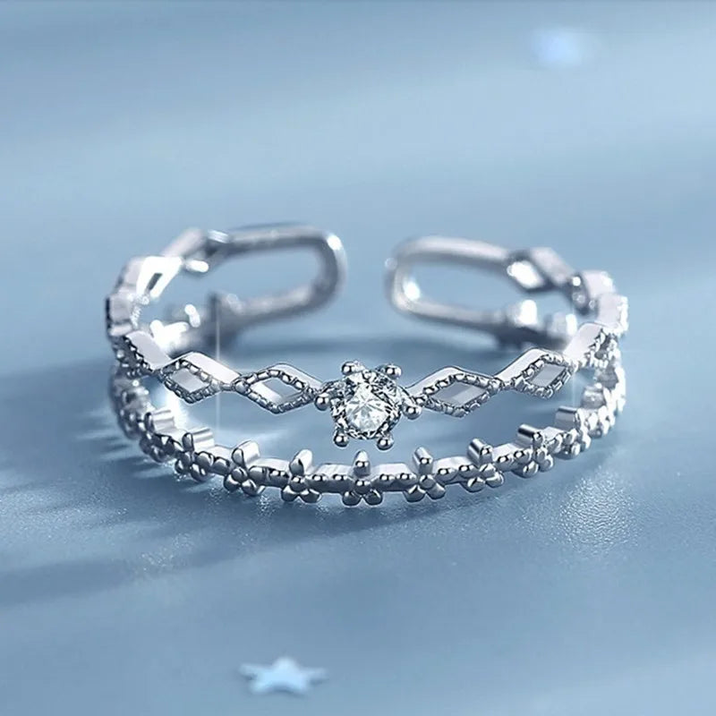 Elara Floral Lace Ring