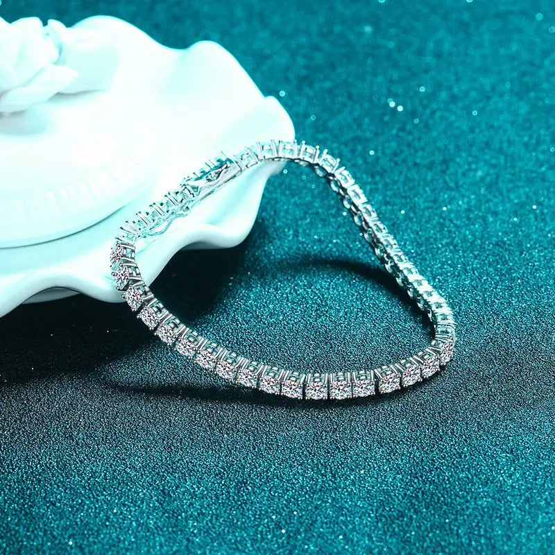 Aurelia Moissanite Tennis Bracelet
