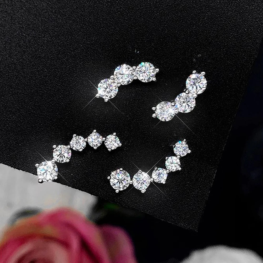 Élan D-Color Moissanite Stud Earrings