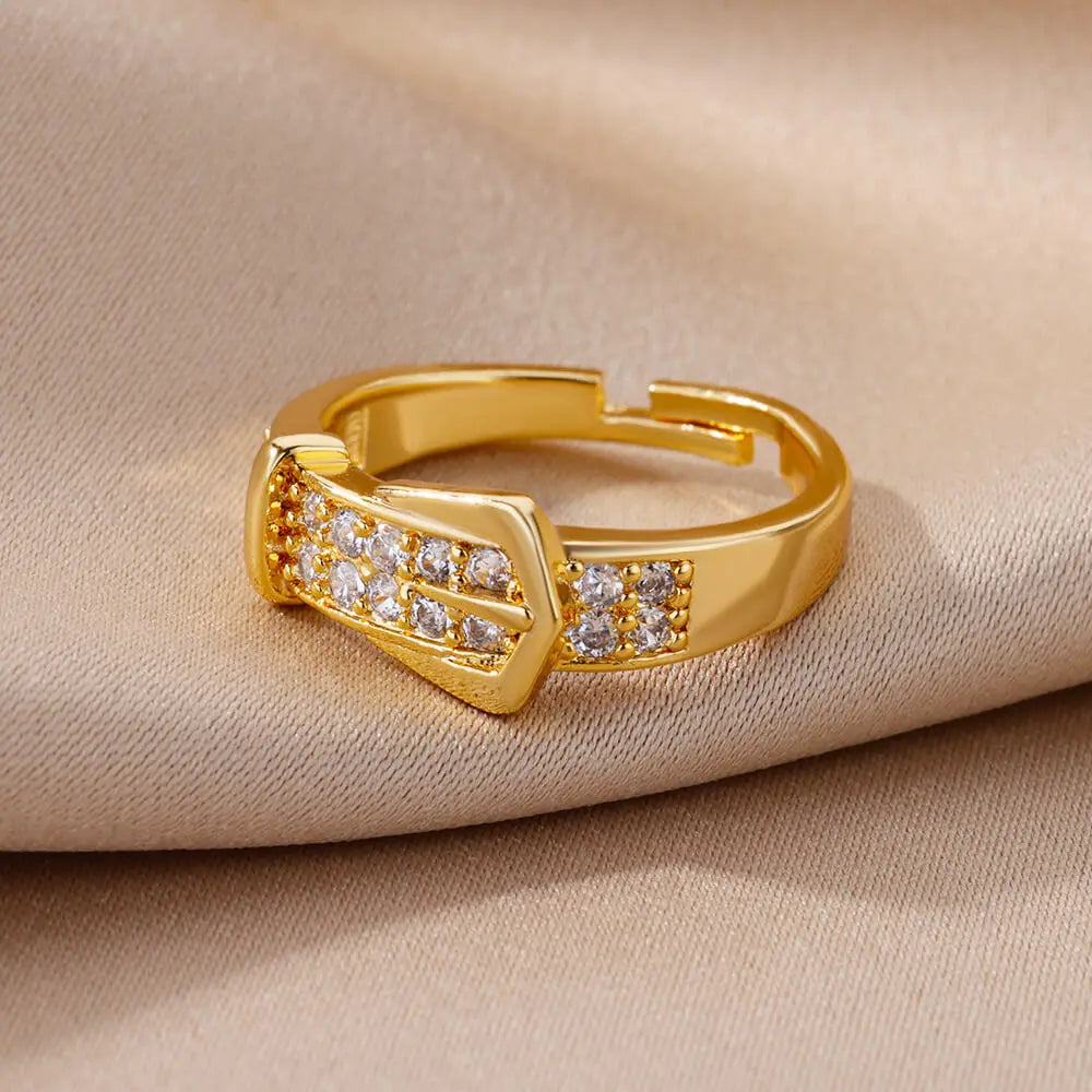 Aurelia Belt Zircon Ring