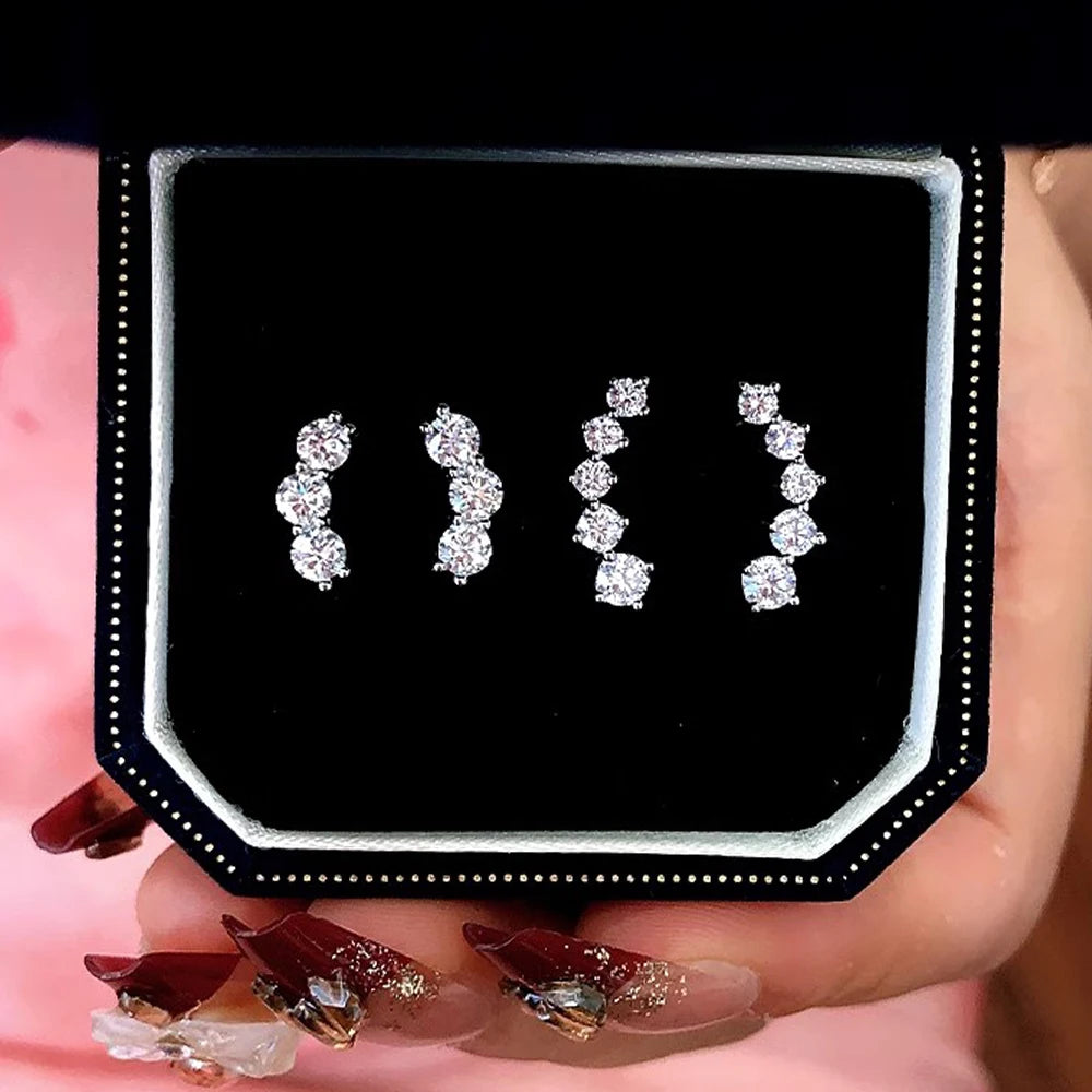 Élan D-Color Moissanite Stud Earrings